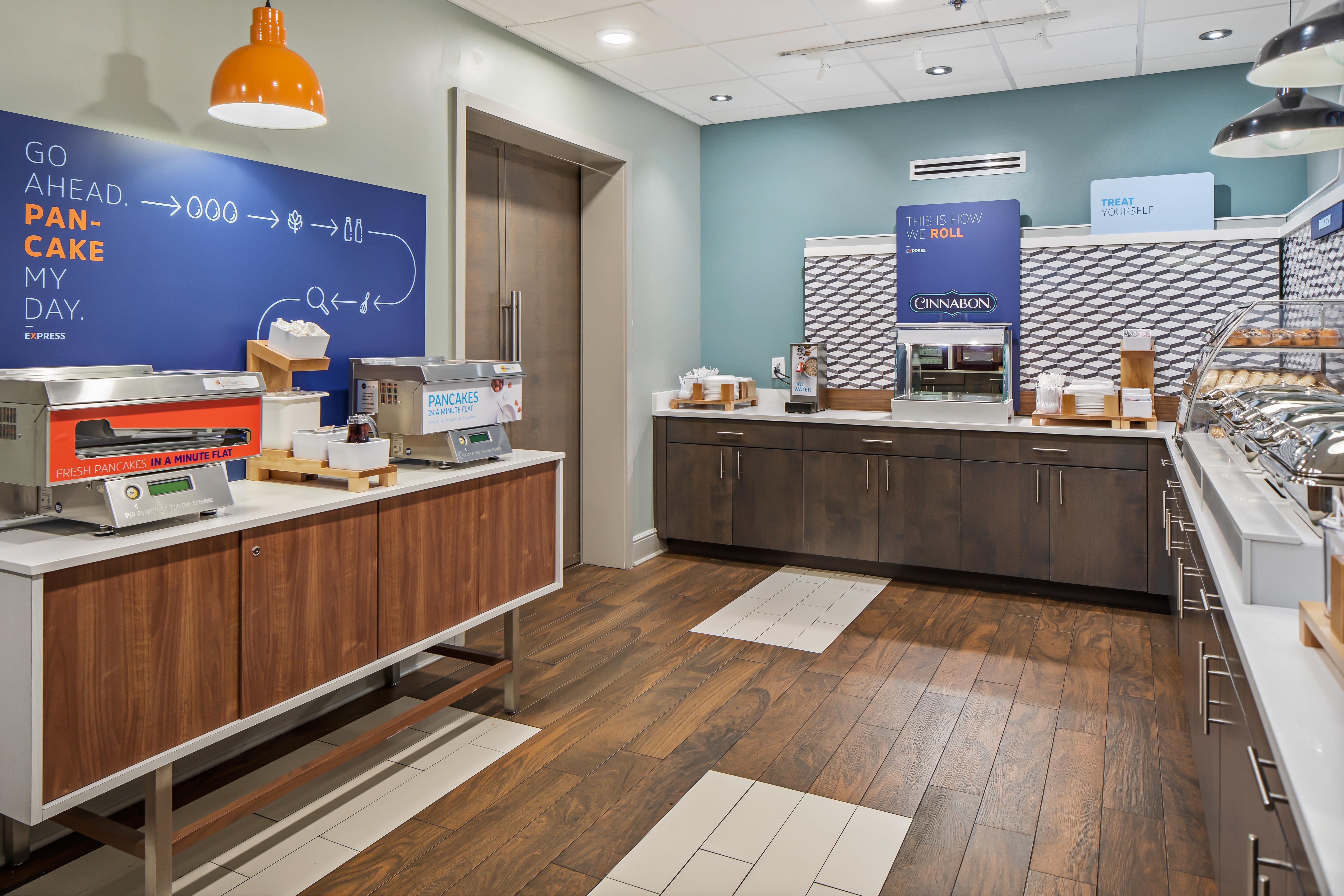Holiday Inn Express Atlanta Airport-College Park By Ihg Exteriér fotografie