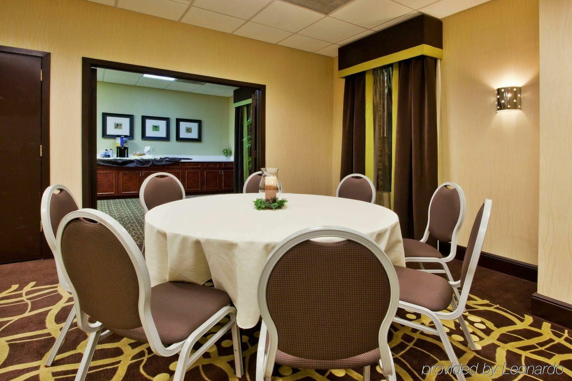 Holiday Inn Express Atlanta Airport-College Park By Ihg Exteriér fotografie
